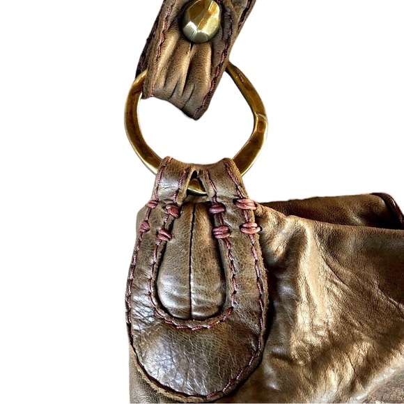 49 square miles Gray messenger bag with purple stitching and detachable strap - Picture 3 of 11